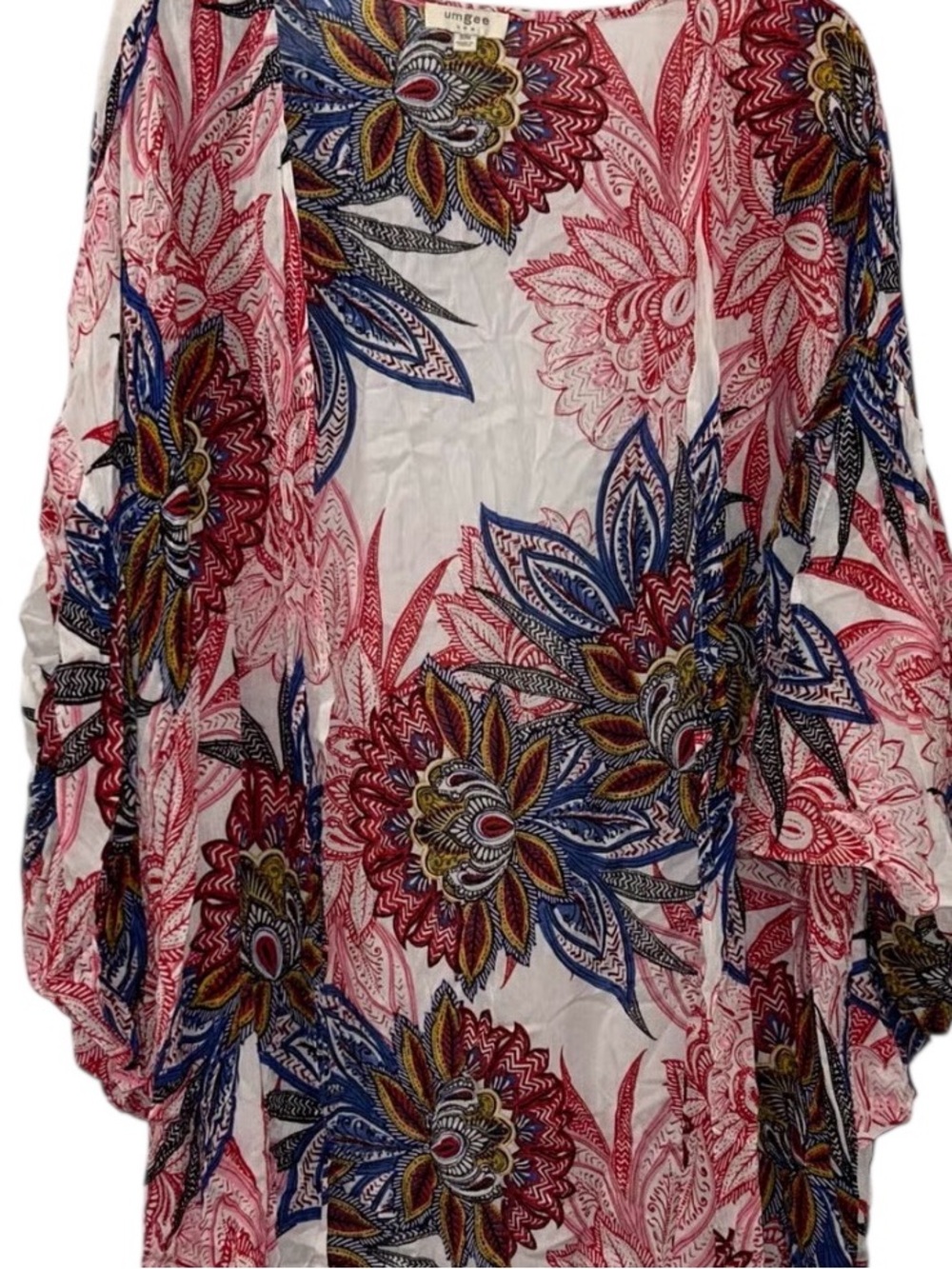 Umgee Kimono, beautiful bold splash of floral like print, wing like sleeves, M/L